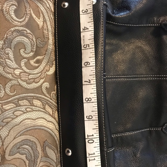 Handbag - Picture 7 of 8